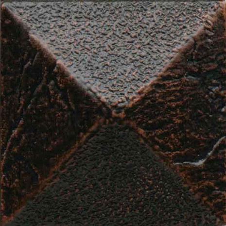 Oil Rub Bronze, Pyramid